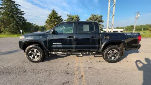 2017 Toyota Tacoma TRD Sport