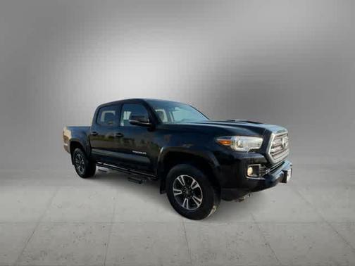 2017 Toyota Tacoma TRD Sport