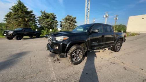 2017 Toyota Tacoma TRD Sport
