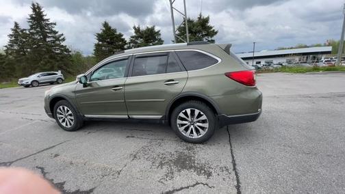 Wilderness Green Metallic 2017 Subaru Outback 3.6R TOURING