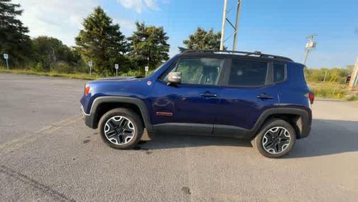2016 Jeep Renegade Trailhawk