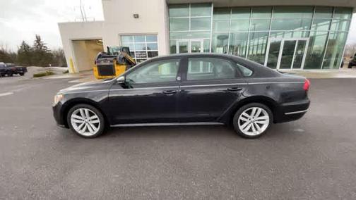 2019 Volkswagen Passat 2.0T Wolfsburg Edition
