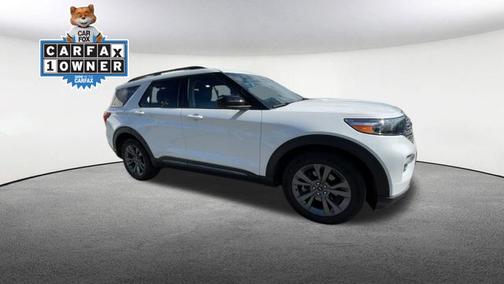 STAR WHITE MET TRI-COAT 2023 Ford Explorer XLT