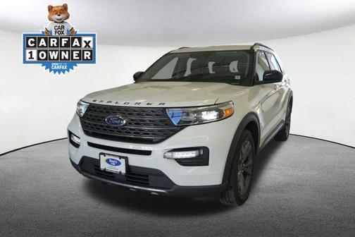 STAR WHITE MET TRI-COAT 2023 Ford Explorer XLT