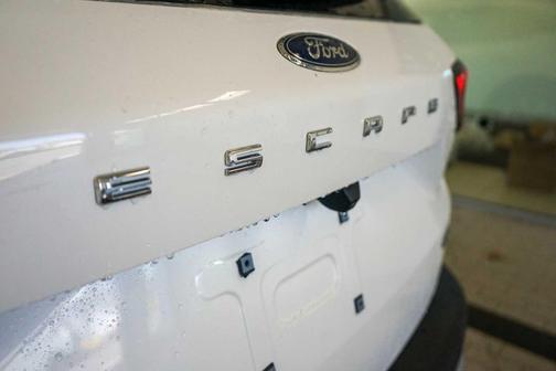 2025 Ford Escape Platinum