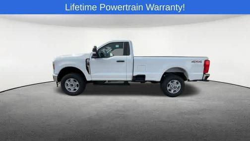 2025 Ford F-350 XLT