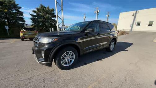 2026 Ford Explorer Active (200A)