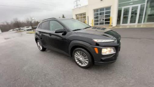 Ultra Black Pearl 2019 Hyundai KONA SEL