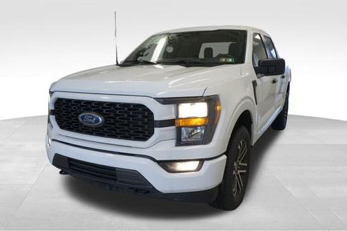 OXFORD WHITE 2023 Ford F-150 XLT