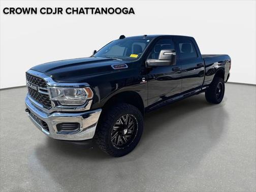 2024 RAM 3500 Tradesman Crew Cab 4x4 64' Box