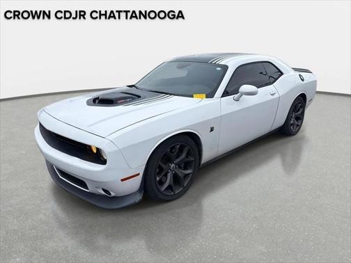 2018 Dodge Challenger 392 Hemi Scat Pack Shaker