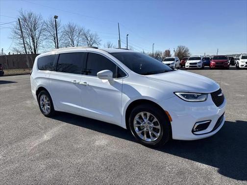 2022 Chrysler Pacifica Touring L AWD