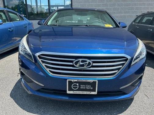 2017 Hyundai SONATA SE