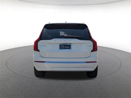 2025 Volvo XC90 Plug-In Hybrid T8 Plus 6-Seater