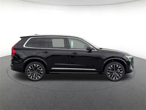 2026 Volvo XC90 B6 Plus 6-Seater