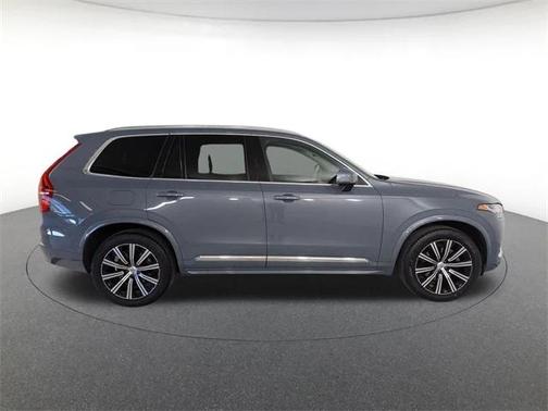 2023 Volvo XC90 B6 Plus 7-Seater