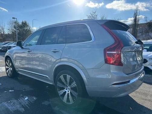 2023 Volvo XC90 B6 Plus 7-Seater