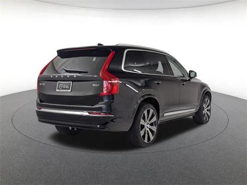 2025 Volvo XC90 B6 Plus 7-Seater