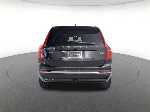2025 Volvo XC90 B6 Plus 7-Seater