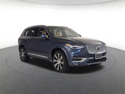 2024 Volvo XC90 B6 Ultimate Bright Theme 7-Seater