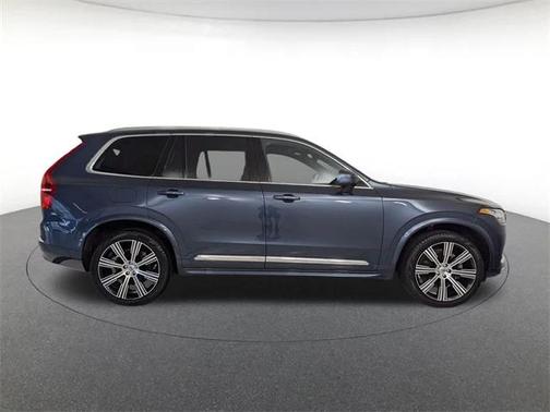 2024 Volvo XC90 B6 Ultimate Bright Theme 7-Seater