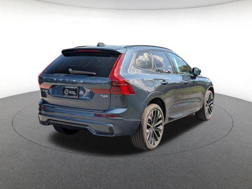 Denim Blue Metallic 2026 Volvo XC60 Plug-In Hybrid Ultra, T8 AWD Electric/Gasoline, Dark