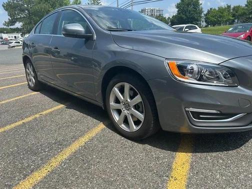2016 Volvo S60 T5 Drive-E Premier