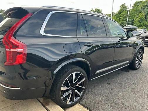2023 Volvo XC90 B6 Plus 7-Seater
