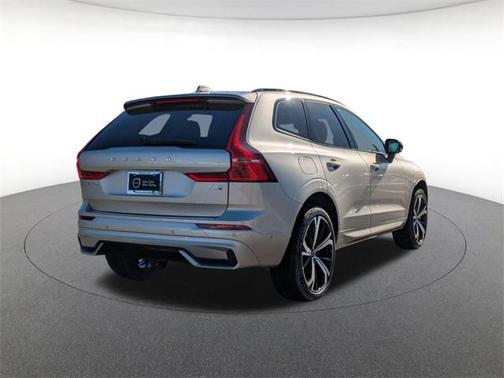 2025 Volvo XC60 Plug-In Hybrid T8 Ultra