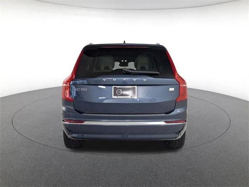 2023 Volvo XC90 Recharge Plug-In Hybrid T8 Plus Bright Theme 7-Seater