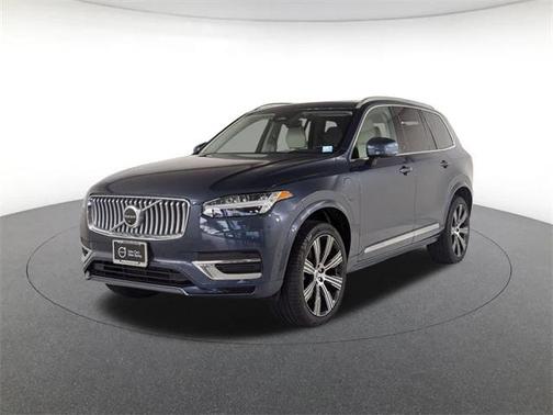 2023 Volvo XC90 Recharge Plug-In Hybrid T8 Plus Bright Theme 7-Seater