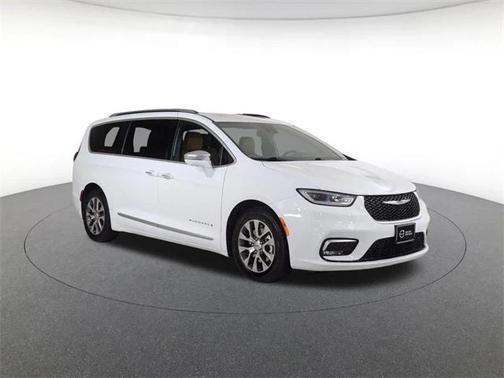 2022 Chrysler Pacifica L