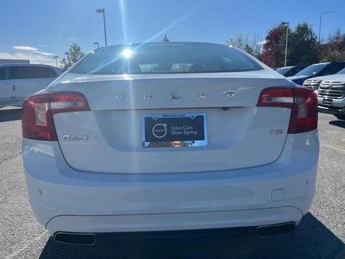 2016 Volvo S60 T5 Drive-E Premier