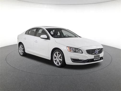 2016 Volvo S60 T5 Drive-E Premier