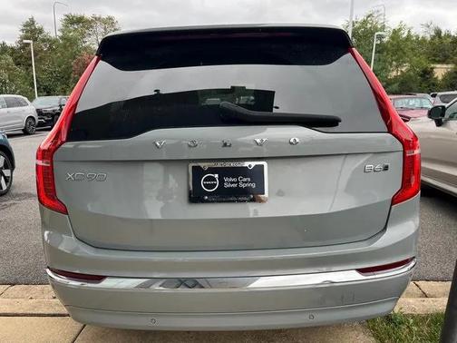 2024 Volvo XC90 B6 Plus Bright Theme 6-Seater
