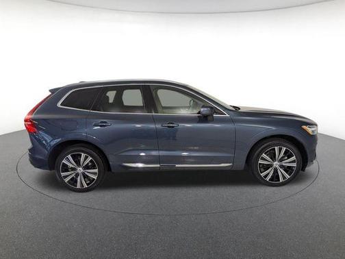 Denim Blue Metallic 2023 Volvo XC60 B5 Plus Bright Theme