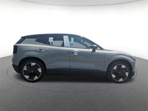 2025 Volvo EX30 Twin Motor Plus