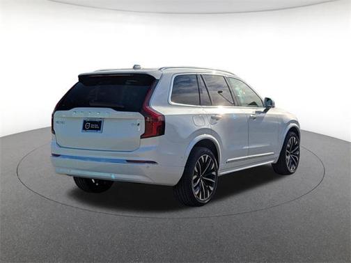 2026 Volvo XC90 B6 Plus 7-Seater