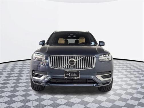 2025 Volvo XC90 Plug-In Hybrid T8 Ultra 7-Seater