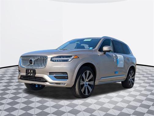 2025 Volvo XC90 B6 Plus 6-Seater