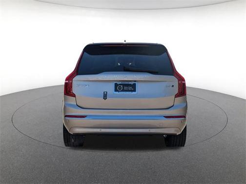 2025 Volvo XC90 B6 Plus 6-Seater