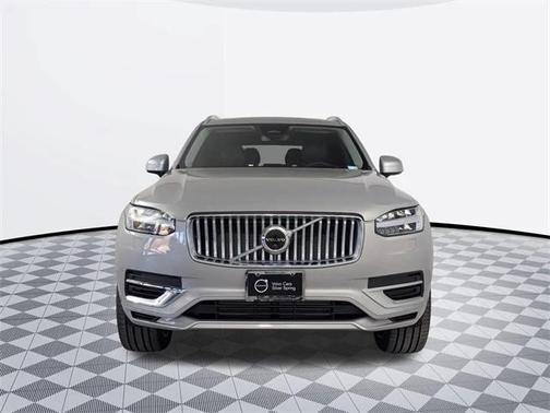 2025 Volvo XC90 Plug-In Hybrid T8 Ultra 7-Seater