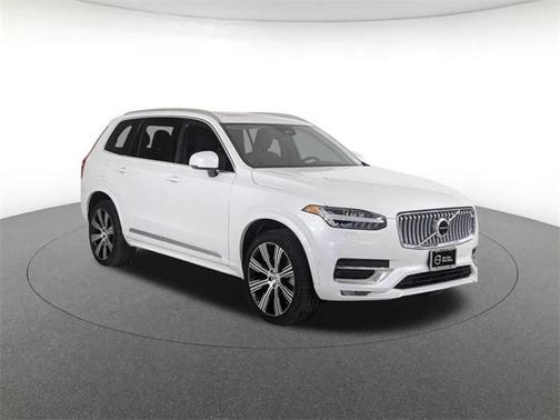 2024 Volvo XC90 B6 Plus Bright Theme 6-Seater