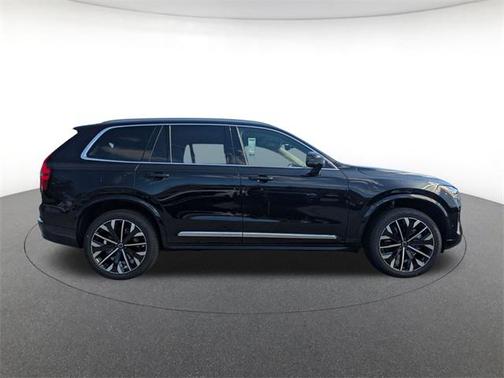 2025 Volvo XC90 Plug-In Hybrid T8 Plus 7-Seater
