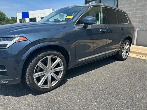 2019 Volvo XC90 T6 Inscription