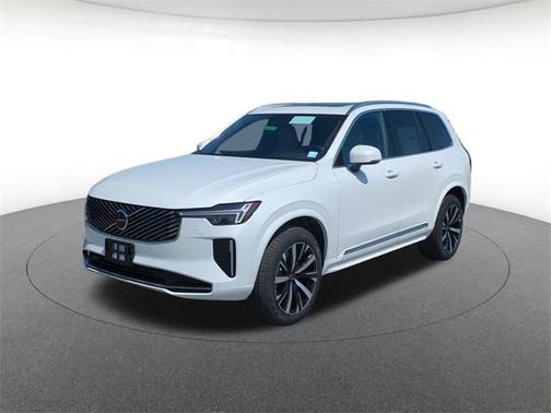 2025 Volvo XC90 B6 Core