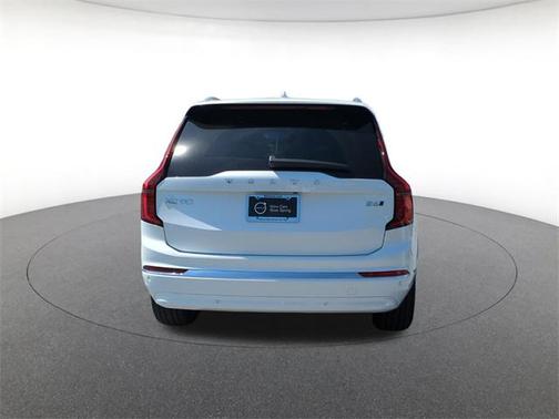 2025 Volvo XC90 B6 Core