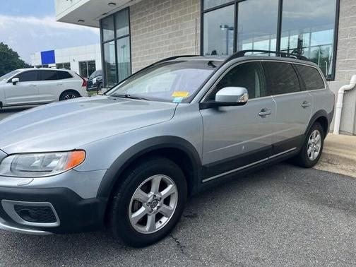 2010 Volvo XC70 3.2