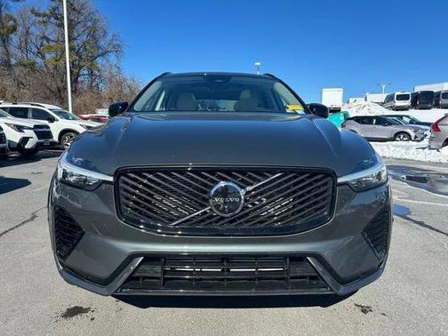 2026 Volvo XC60 Plug-In Hybrid Ultra, T8 AWD Electric/Gasoline, Dark