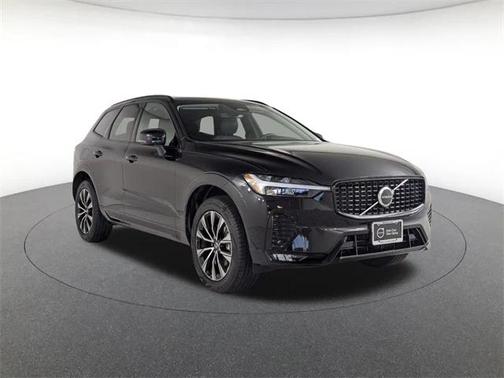 2025 Volvo XC60 B5 Core